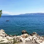Novi Novi Vinodolski